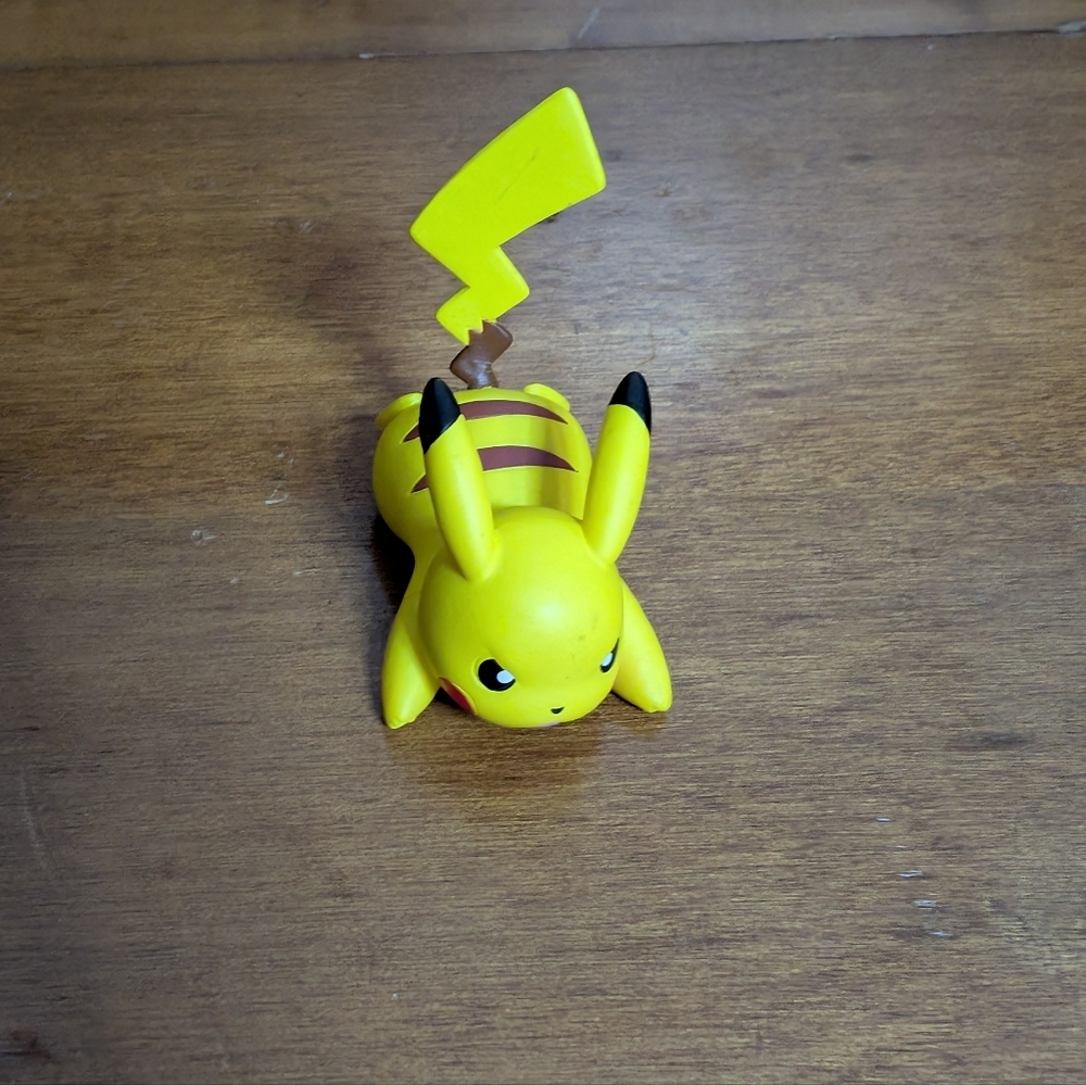 Pokemon Pikachu Replacement Figure Piece Cake Topper